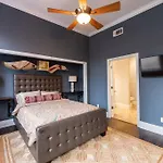 Downtown Sophistication/ Two Bedroom / Two Bath